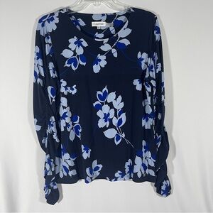 Calvin Klein Women's Floral Navy Blue Top